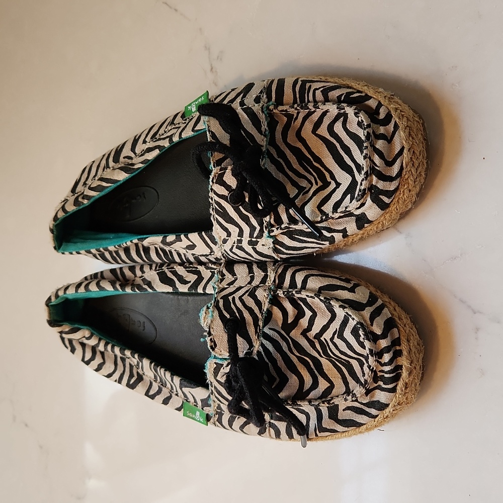 Sanuk sandals